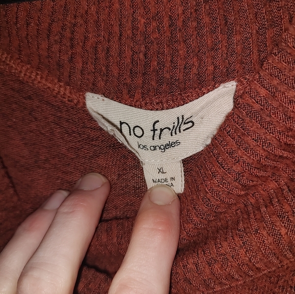 Women's Thin Sweater - Picture 2 of 3